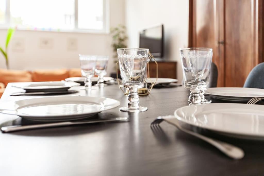 R-Appartements Strasbourg Cosy Orangerie Pour Vos Sejours En Famille Ou Entre Amis エクステリア 写真